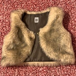 Girl’s fur vest
